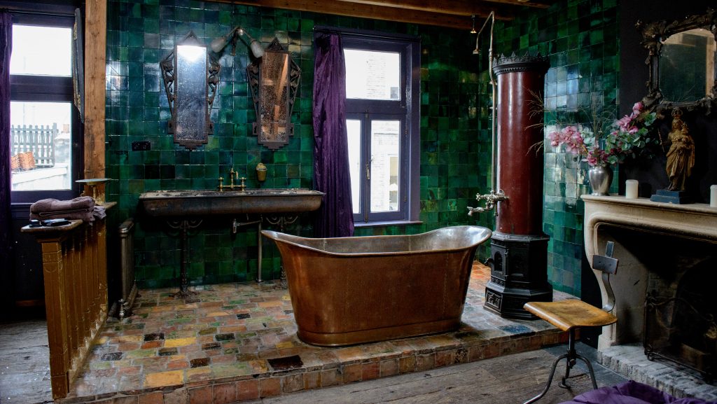 adorn-erotic-game-film-bts-copper-bathtub-mayer-manor-amsterdam-jennifer-lyon-bell-blue-artichoke-films